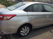 Cần bán Toyota Vios sản xuất năm 2015, màu bạc, 425 triệu