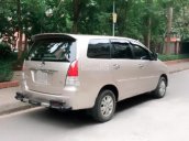 Cần bán Toyota Innova 2.0G đời 2012 màu ghi vàng 435tr