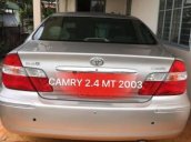 Bán xe Toyota Camry 2.4MT năm 2003, màu bạc, 395tr