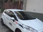 Cần bán lại xe Ford Fiesta đời 2016, màu trắng, giá chỉ 465 triệu