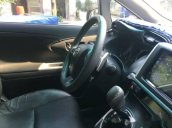 Bán xe Toyota Wish 2011, màu bạc, nhập khẩu