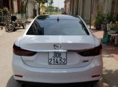 Bán xe Mazda 6 2.5 sản xuất 2016, màu trắng xe gia đình, giá tốt 820tr