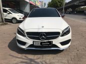 Cần bán lại xe Mercedes-Benz C300 AMG đời 2016 màu trắng