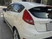 Bán xe Ford Fiesta S sản xuất năm 2011, màu trắng xe gia đình