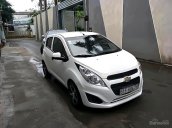 Bán xe Chevrolet Spark 1.0 LT đời 2016, màu trắng chính chủ, 245tr