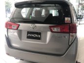 Bán xe Toyota Innova 2.0E - Khuyến mãi trung thực