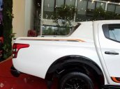 Cần bán xe Mitsubishi Triton năm 2018, màu trắng