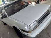 Bán Toyota Corona năm sản xuất 1985, màu trắng, giá 70tr