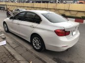 Cần bán BMW 320i 2012, màu trắng, nhập khẩu, chính chủ