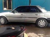 Cần bán lại xe Toyota Camry năm 1990, màu bạc, xe nhập, giá tốt