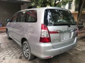 Bán xe Toyota Innova V 2016, màu bạc  