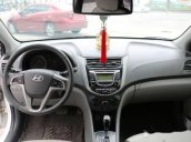 Bán Hyundai Accent 1.4AT sản xuất năm 2014, màu trắng