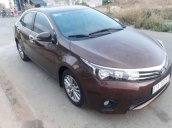 Cần bán gấp Toyota Corolla altis năm sản xuất 2016, màu đỏ chính chủ