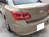 Bán xe Chevrolet Cruze LT 2015, số sàn màu vàng cát