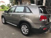 Cần bán gấp Kia Sorento năm sản xuất 2012, 650tr