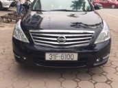 Cần bán Nissan Teana 2.0 đời 2010, màu đen, giá tốt