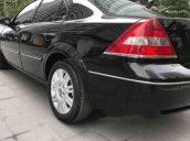 Cần bán Ford Mondeo 2.5 AT sản xuất 2004, màu đen như mới, 195 triệu