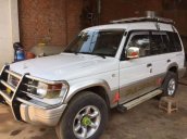 Bán xe Mitsubishi Pajero 1993, màu trắng như mới, giá 140tr