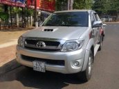 Bán xe Toyota Hilux 3.0G MT sản xuất 2011, màu bạc