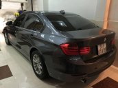 Cần bán lại xe BMW 3 Series 320i năm 2014, màu bạc