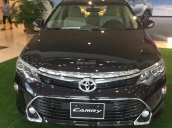 Bán Toyota Camry 2.0E, khuyến mại cực sốc, LH 0988611089 để có giá tốt nhất miền Bắc