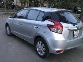 Bán Toyota Yaris 2017, màu bạc