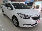 Cần bán Kia K3 1.6MT năm sản xuất 2015, màu trắng giá cạnh tranh