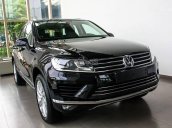 Bán xe Volkswagen Touareg 3.6 FSI đời 2017, màu đen, xe nhập