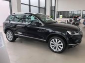 Bán xe Volkswagen Touareg 3.6 FSI đời 2017, màu đen, xe nhập