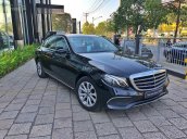 Bán xe Mercedes E200 đen 2017, chỉ 600 triệu nhận xe với gói vay ưu đãi