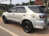 Cần bán lại xe Toyota Fortuner MT đời 2016