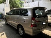 Cần bán xe Toyota Innova 2.0 E đời 2014, màu vàng cát gốc SG bao đẹp