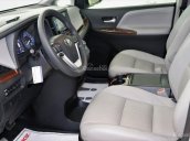 Bán ô tô Toyota Sienna 3.5L 2015, màu trắng bản Limited