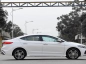 Bán Hyundai Elantra Sport 2018, xe sẵn giao ngay