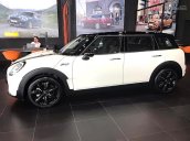 Bán ô tô Mini Cooper Clubman  S đời 2016, màu trắng, xe nhập