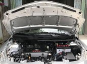 Cần bán gấp Toyota Vios E đời 2011, màu bạc, giá tốt