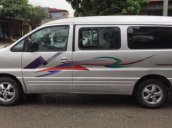 Bán Hyundai Starex đời 2005, màu vàng số tự động