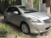 Cần bán gấp Toyota Vios E đời 2011, màu bạc, giá tốt