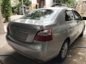 Cần bán gấp Toyota Vios E đời 2011, màu bạc, giá tốt