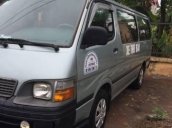 Cần bán gấp Toyota Hiace sản xuất năm 2002, màu xanh