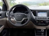 Cần bán xe Hyundai Accent sản xuất năm 2018, màu trắng