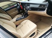 Bán BMW 5 Series 523I năm 2010, màu bạc, giá tốt