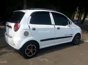 Cần bán Chevrolet Spark LT 0.8 MT 2010, màu trắng