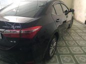 Cần bán Toyota Corolla Altis đời 2015, màu đen