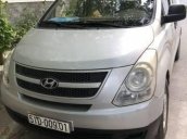 Bán xe Hyundai Grand Starex năm 2009, màu bạc, nhập khẩu Hàn Quốc số sàn