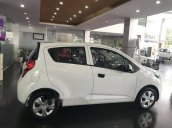 Bán xe Chevrolet Spark Duo năm 2018, màu trắng