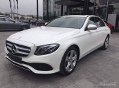 Bán xe Mercedes E250 màu trắng, giá tốt, giao xe ngay