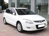 Bán ô tô Hyundai i30 CW đời 2010, màu trắng, nhập khẩu nguyên chiếc chính chủ