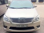 Bán Toyota Innova 2013, màu vàng, giá tốt