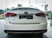 Bán xe Kia Cerato đời 2018, màu trắng